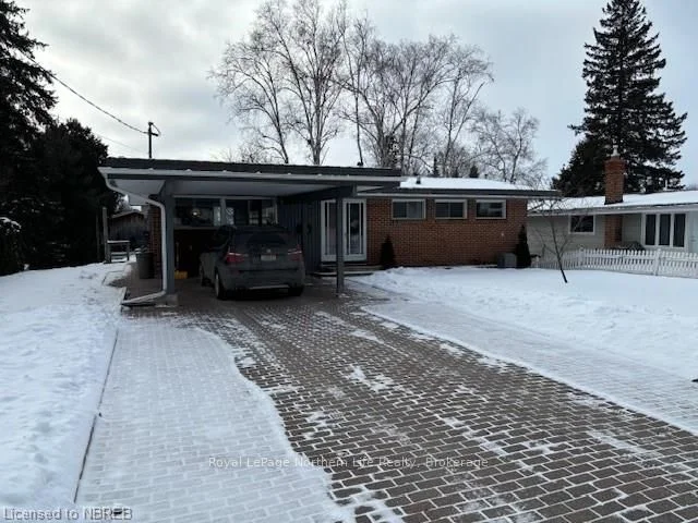 262 Leonard Street, North Bay, On P1b 5k2