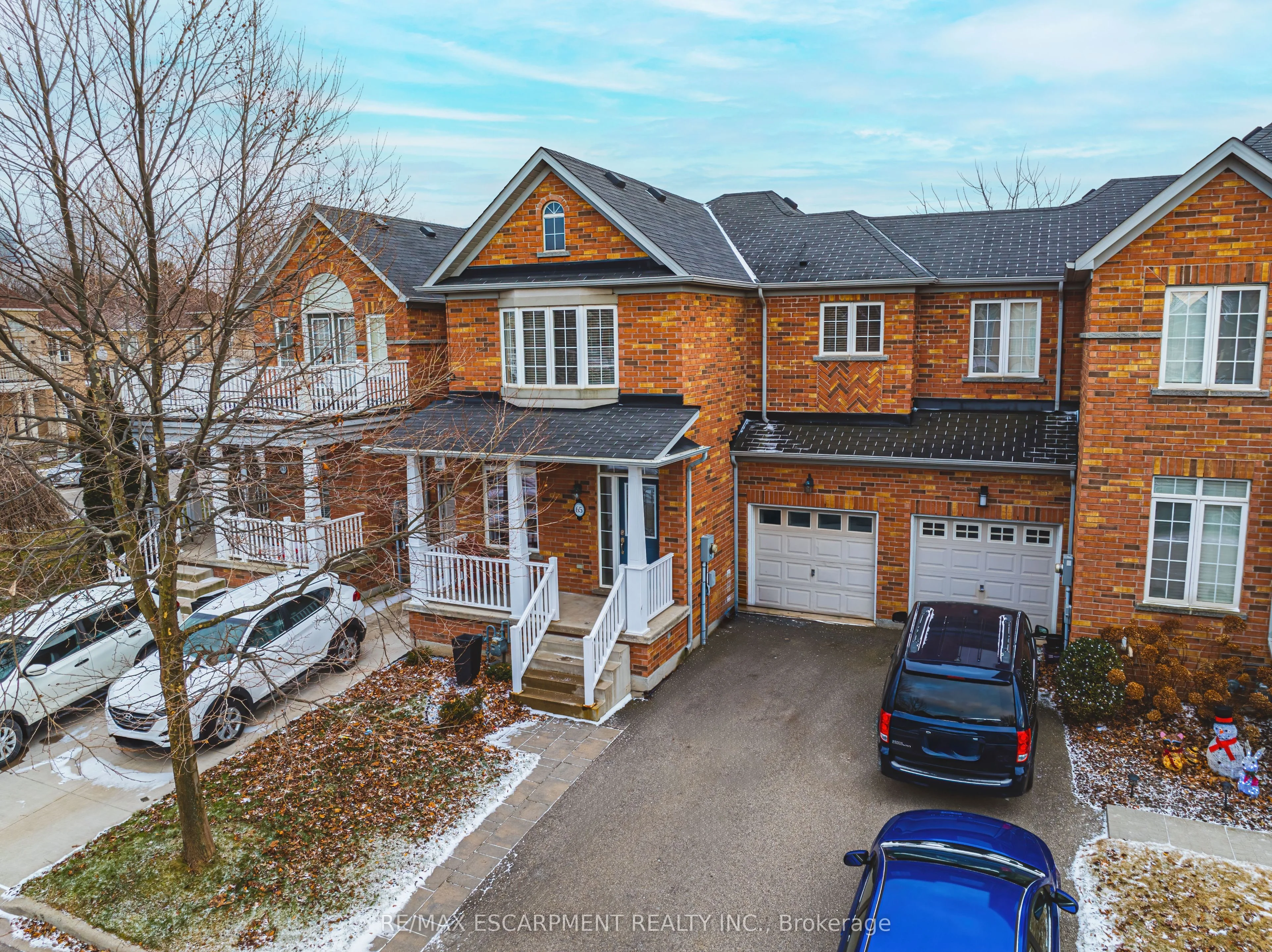 Att/Row/Townhouse in Hamilton