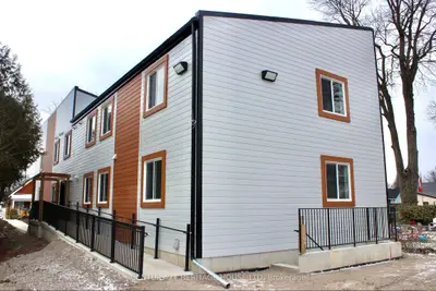 Fourplex in St. Thomas