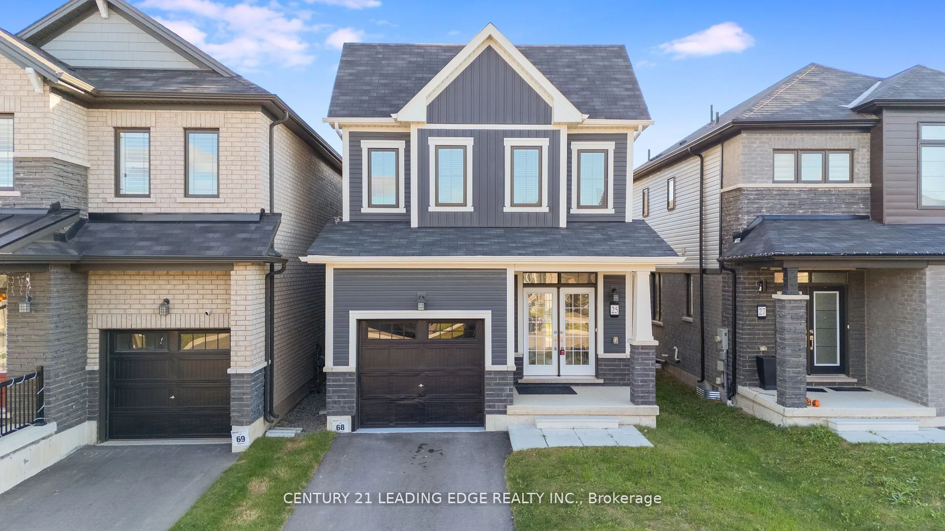 Detached in Brantford