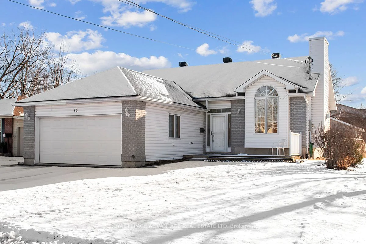 Detached in Perth