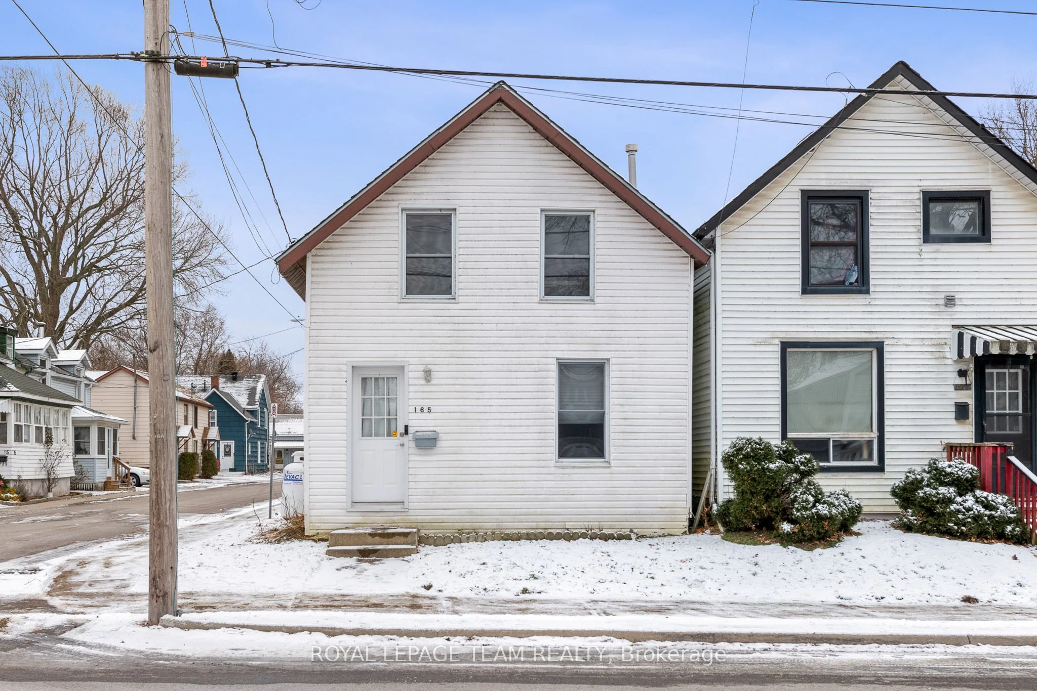 165 Pearl Street W, Brockville, On K6v 4c9