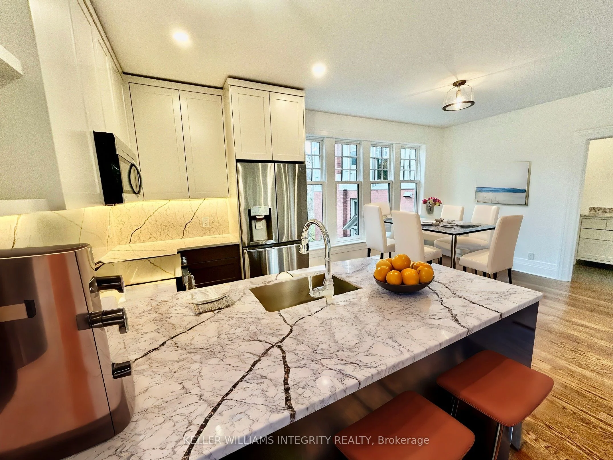 459 Buena Vista Road A, Rockcliffe Park, ON K1M 0W2