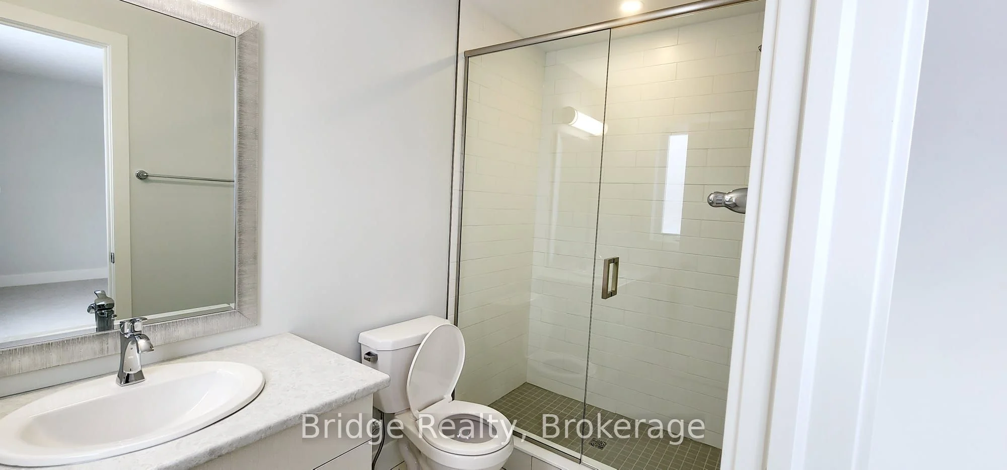 990 Deveron Crescent 11, London South, ON N5Z 5A4