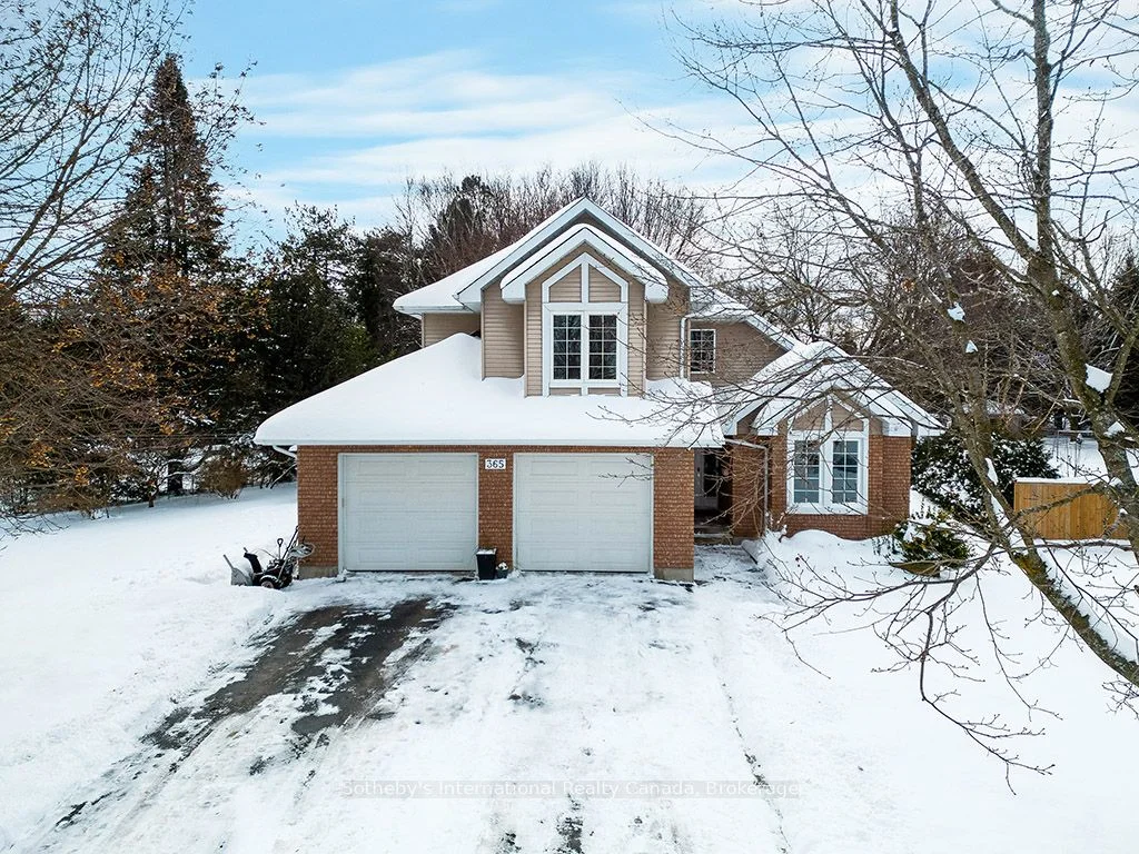 Detached in Georgian Bluffs