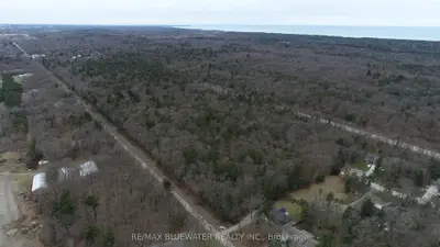8660 Goosemarsh Line, Lambton Shores, On N0m 1t0