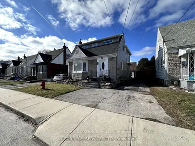 Detached in Hamilton