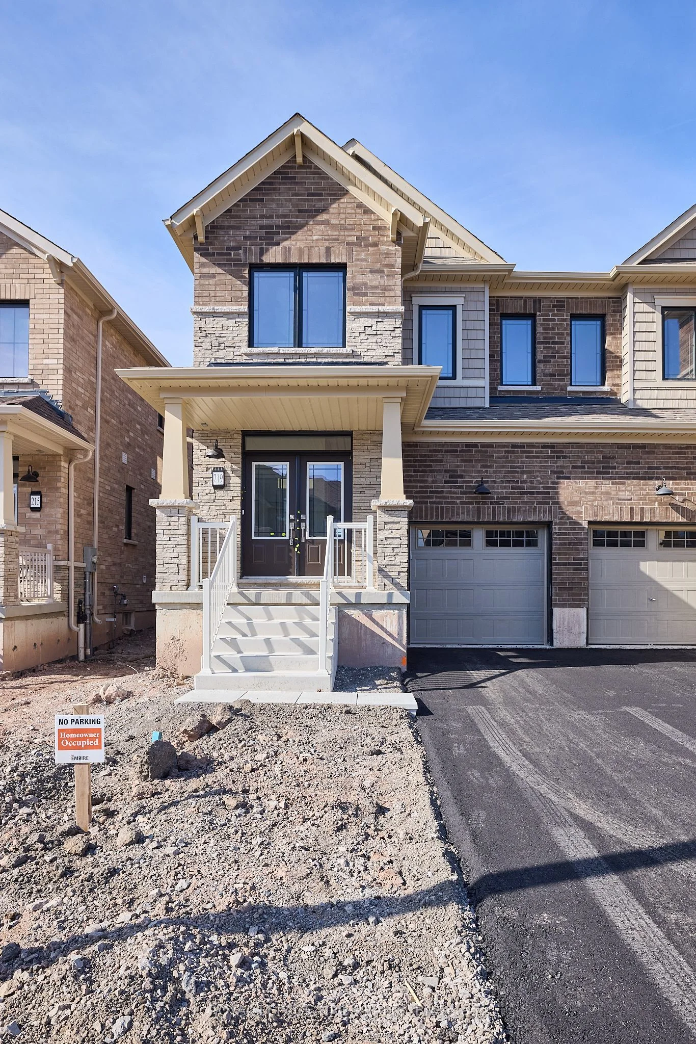 Semi-Detached in Welland