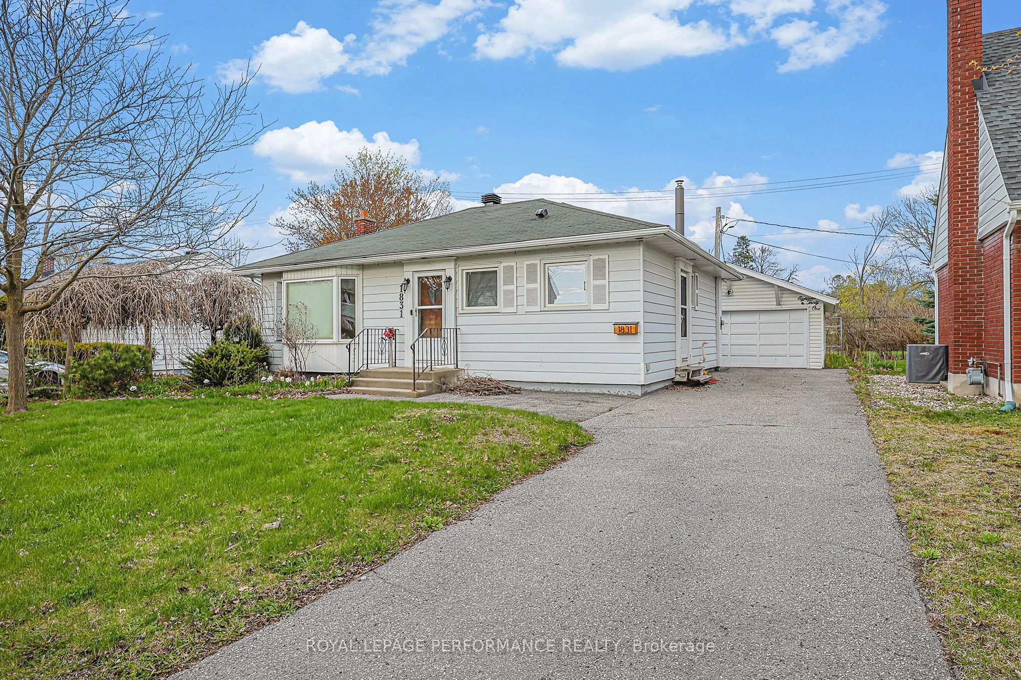 1831 Haig Drive, Elmvale Acres And Area, On K1g 2j4
