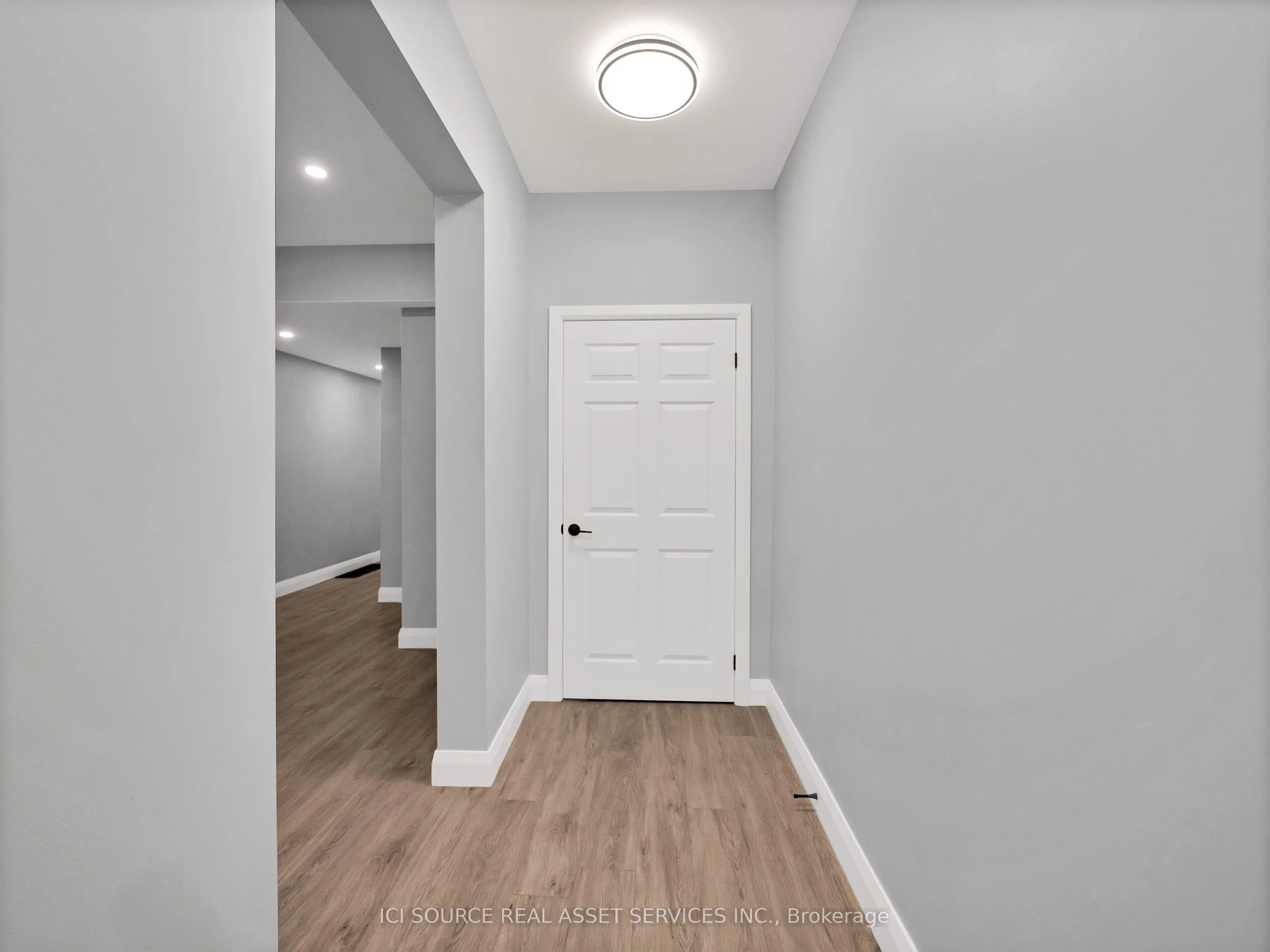 Att/Row/Townhouse in Hamilton
