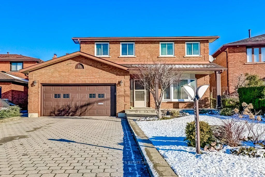 Detached in Hamilton