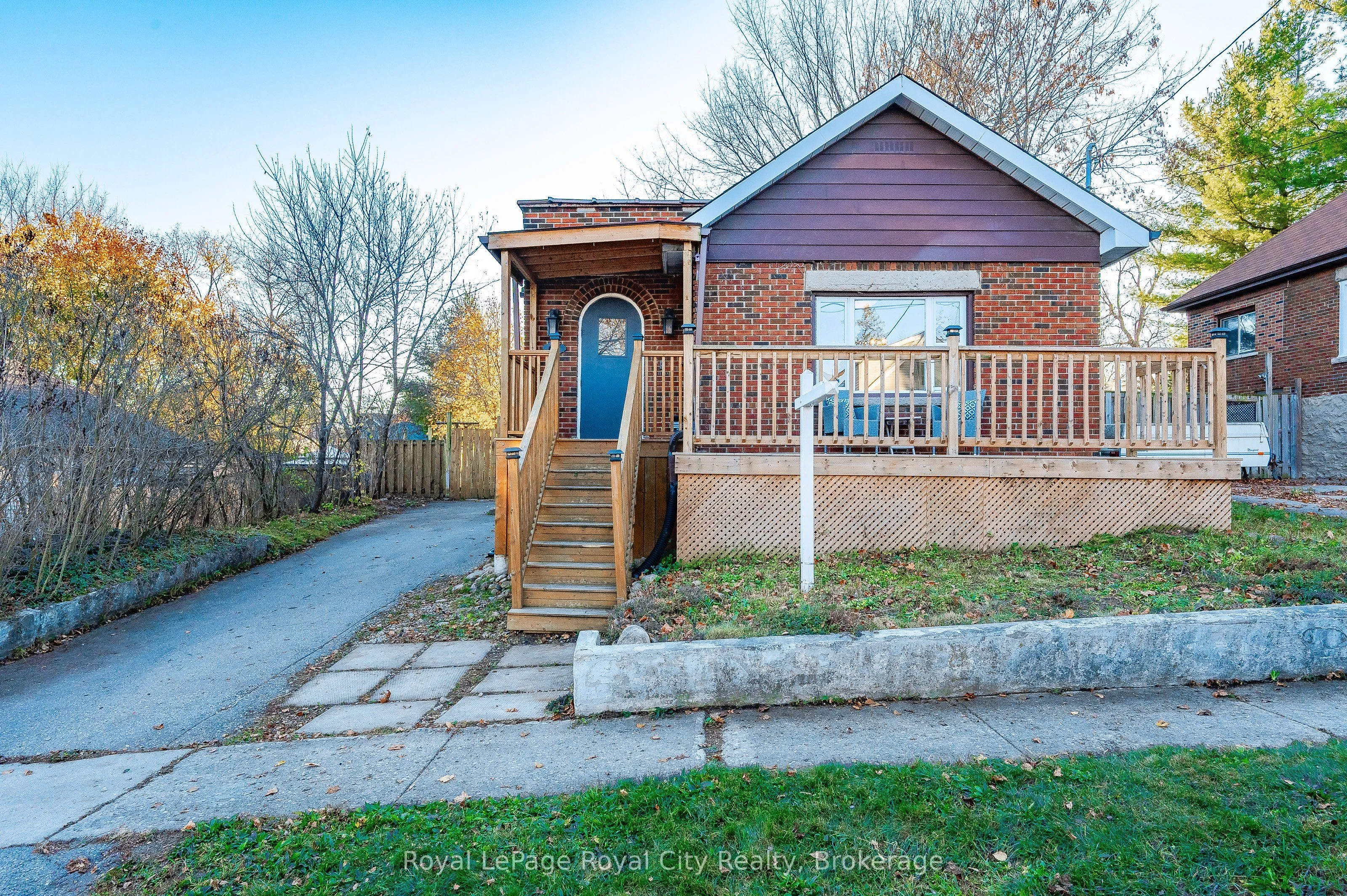 Detached in Guelph