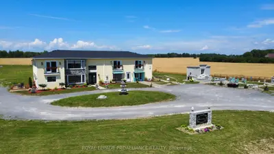 Detached in Prince Edward County