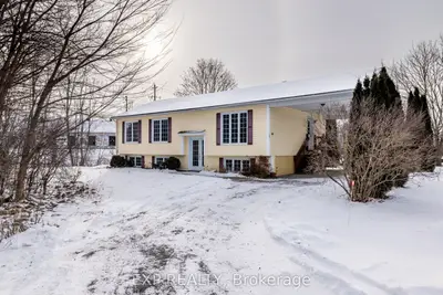 Detached in Smiths Falls