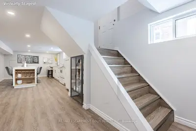169 Wallace Avenue S Lower, Welland, On L3b 1r4