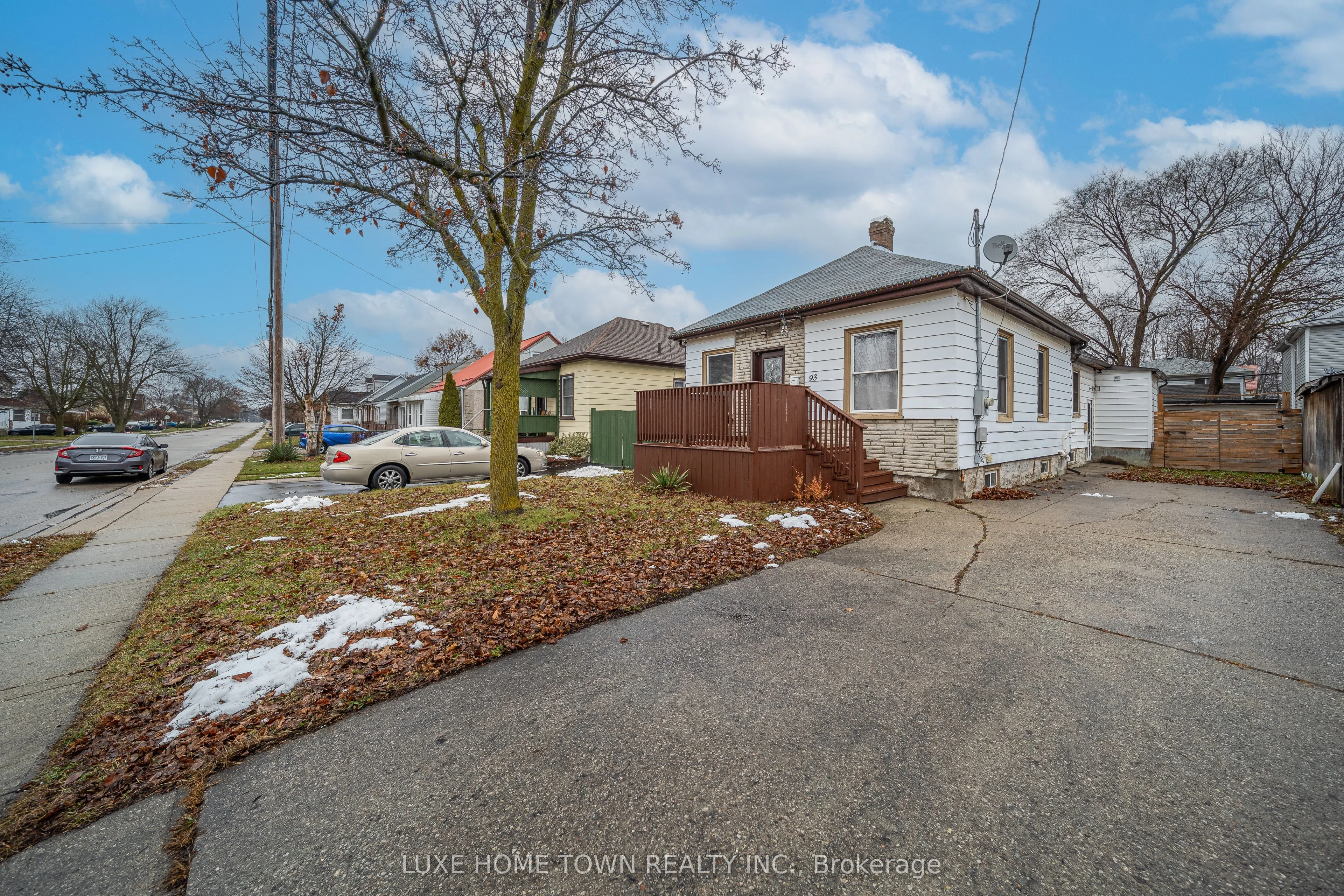 93 Norfolk Avenue, Cambridge, On N1r 3t8