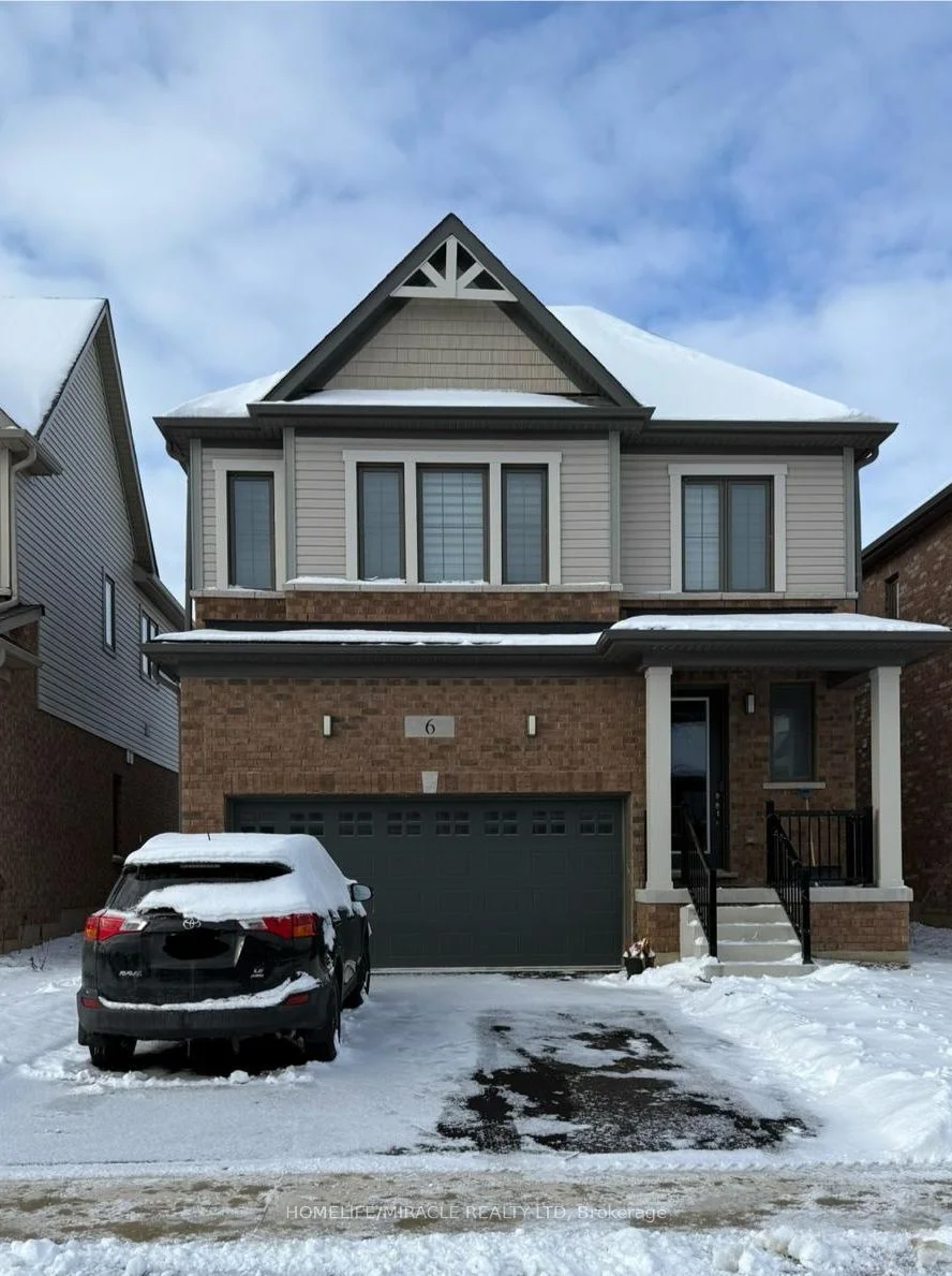 Detached in North Dumfries