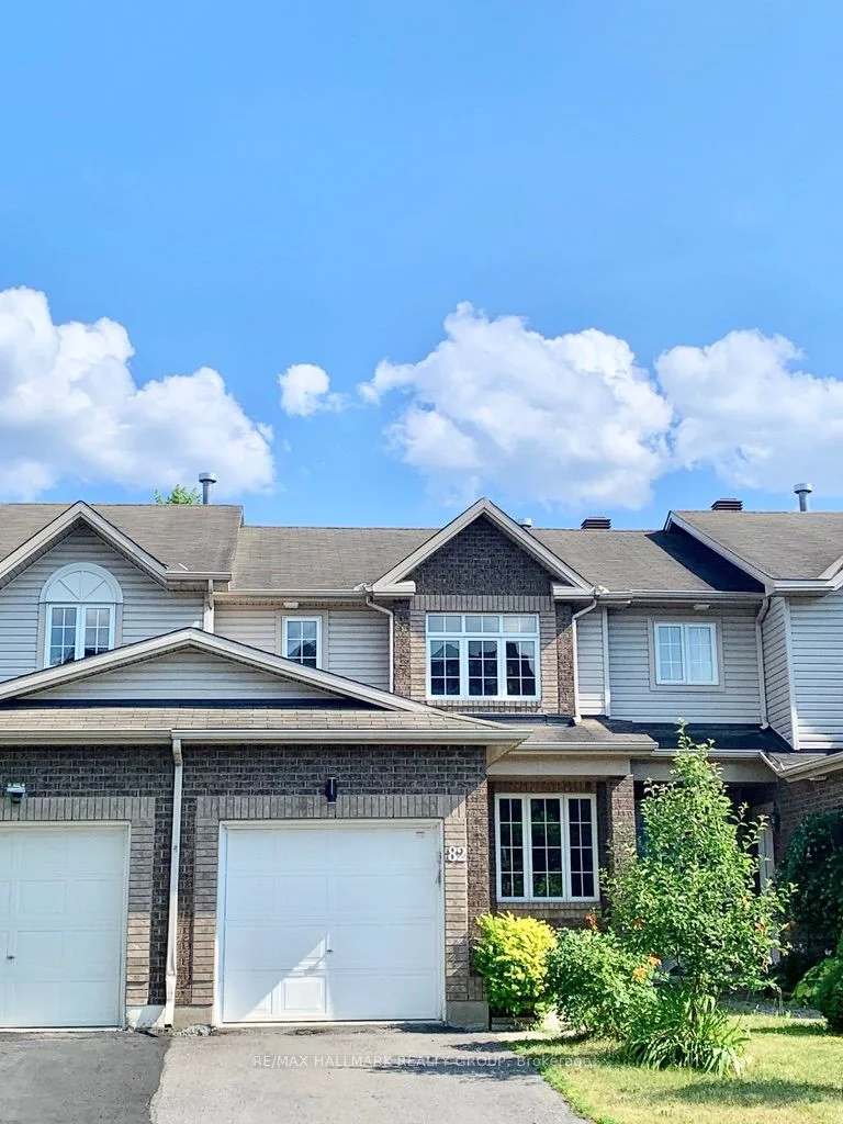 82 Carwood Circle, Overbrook - Castleheights And Area, On K1k 4v5