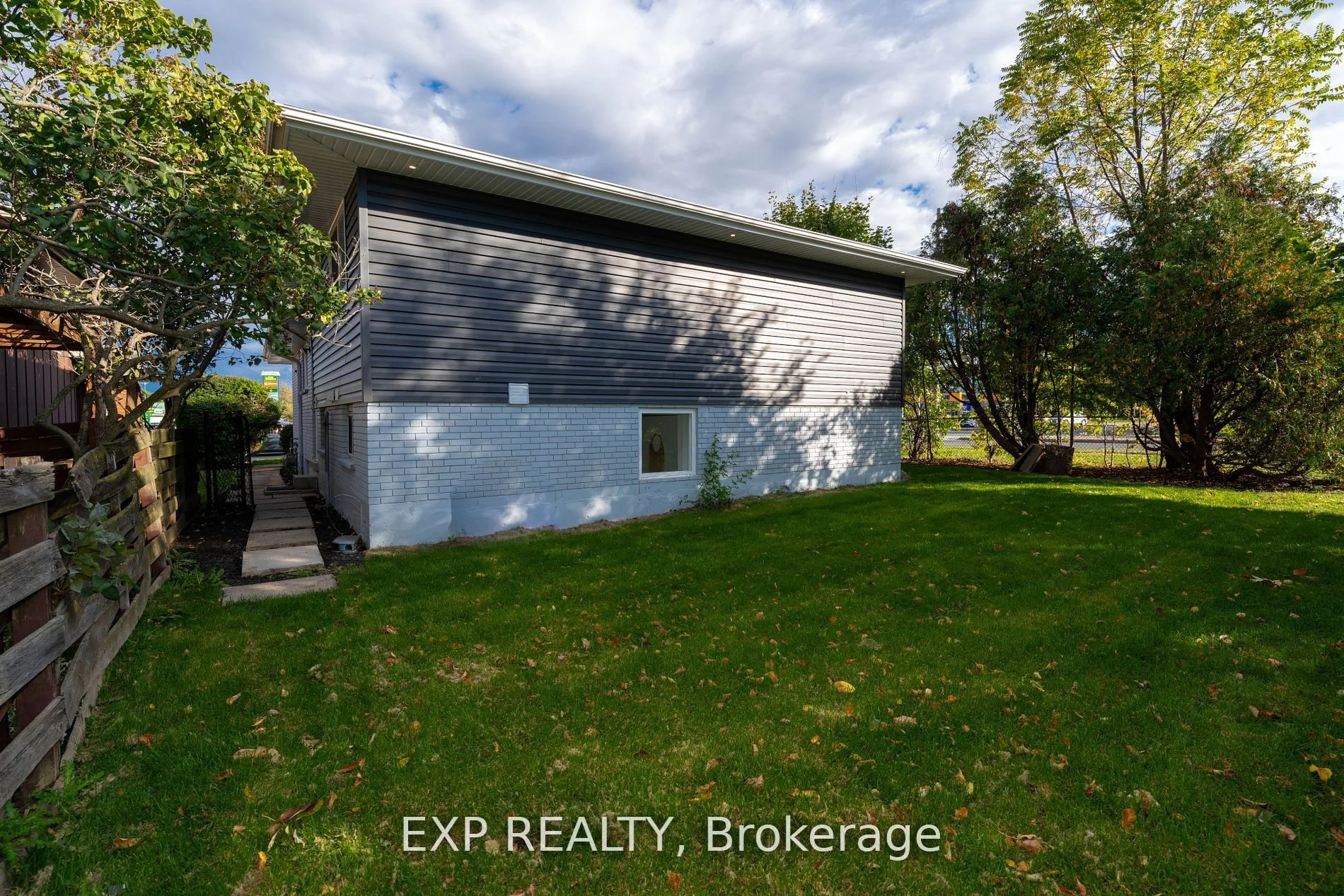 Detached in Hamilton