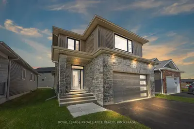 Detached in Loyalist