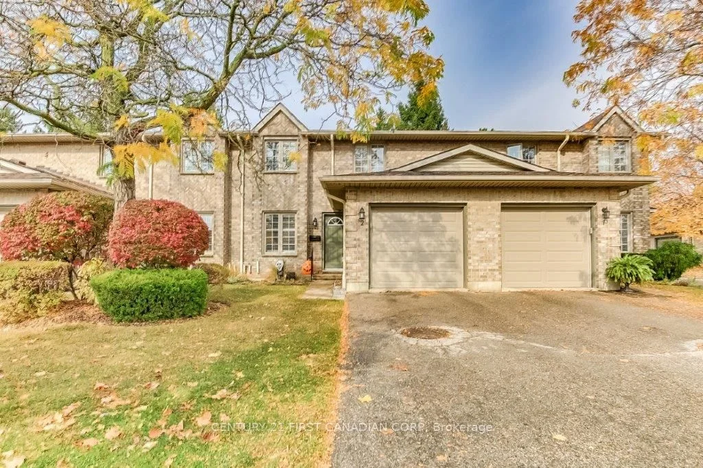 Condo Townhouse in London North