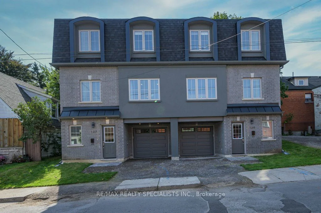 Semi-Detached in Hamilton