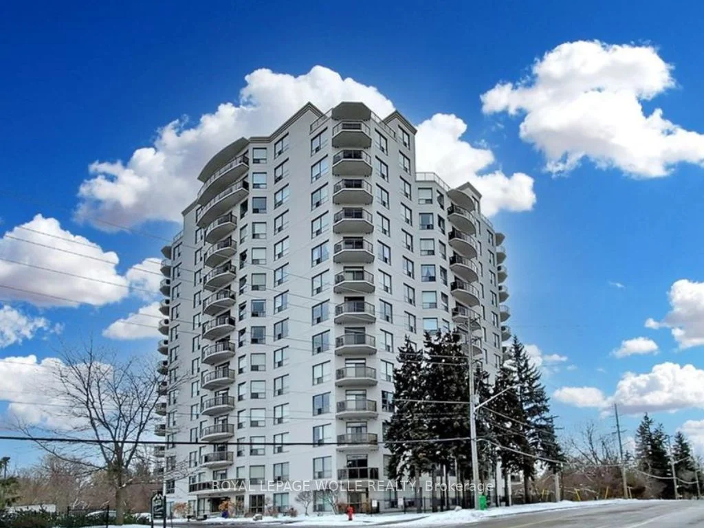 Condo Apartment in Waterloo