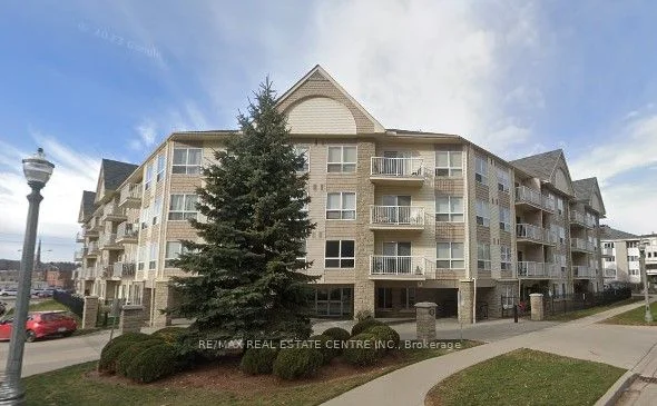 Condo Apartment in Cambridge
