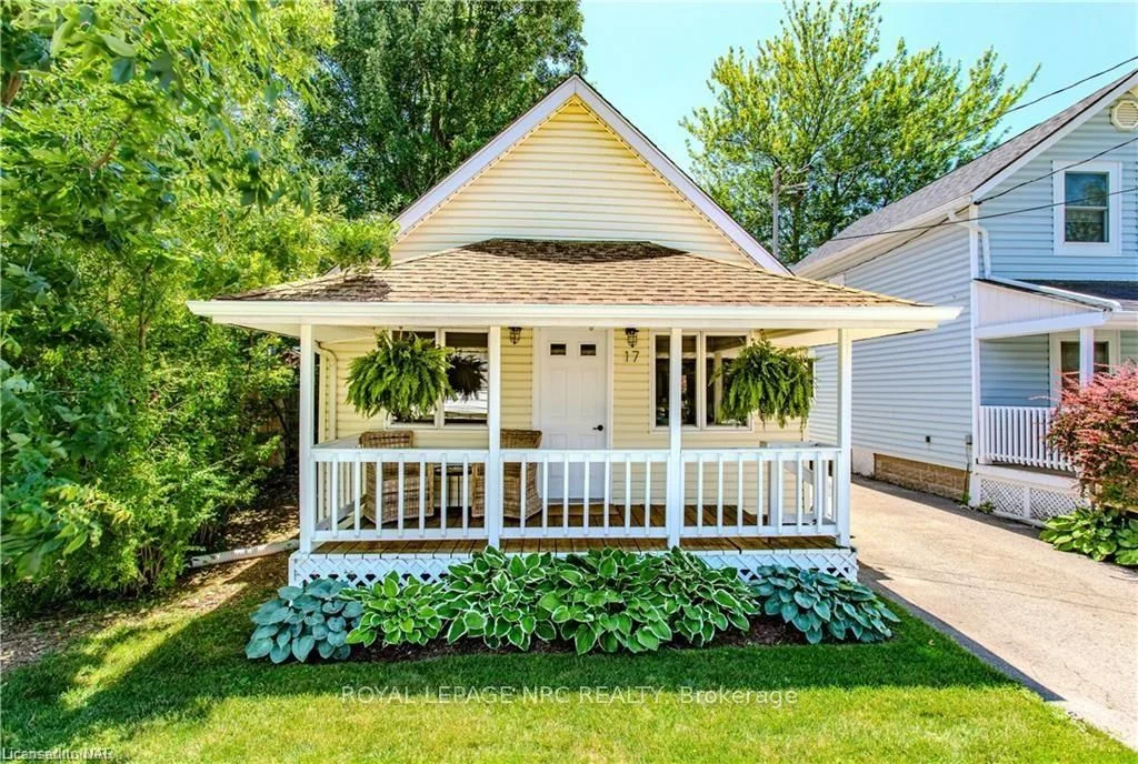 Detached in Fort Erie