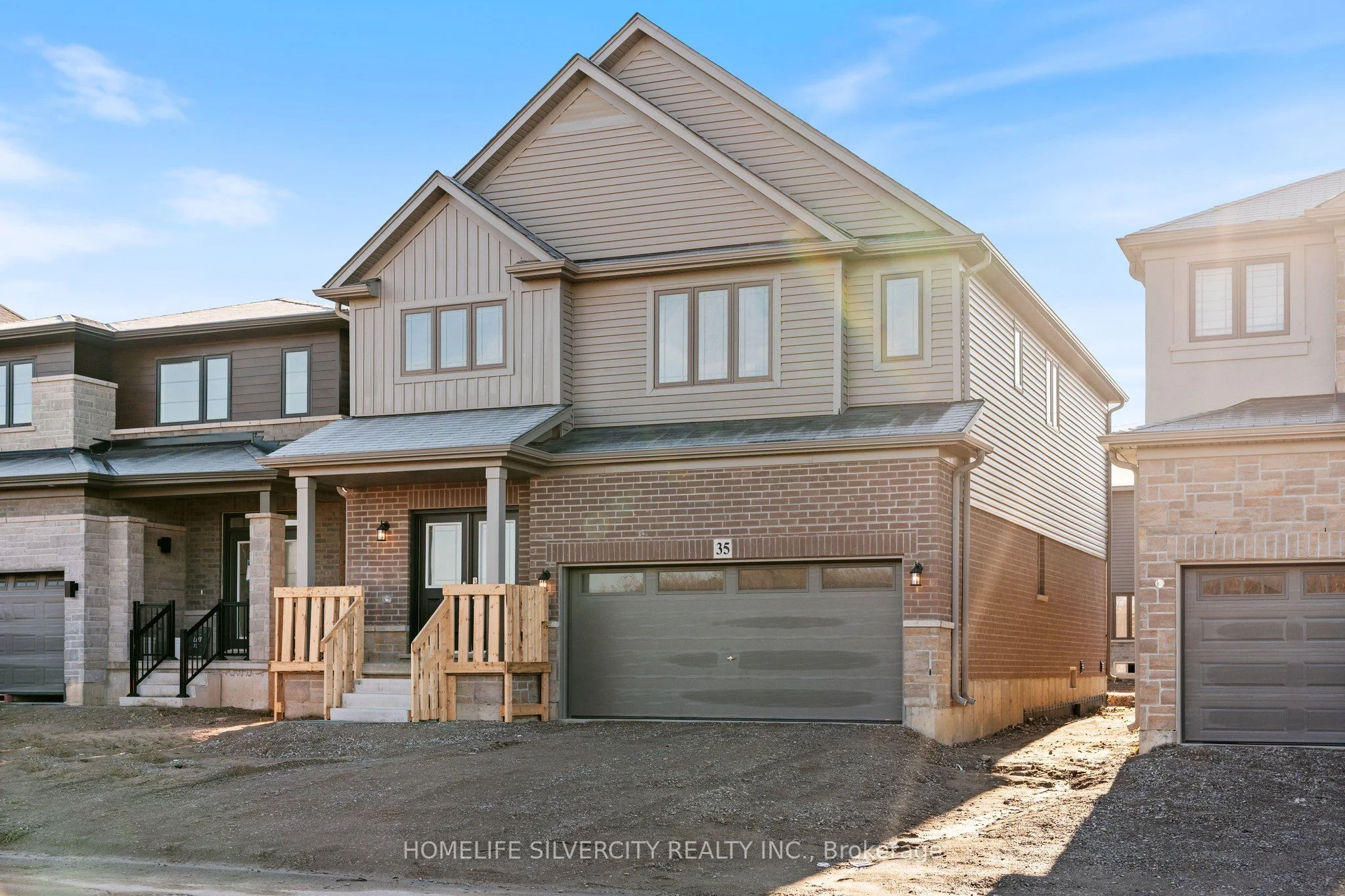 35 Mair Avenue, Brantford, On N3t 0t2