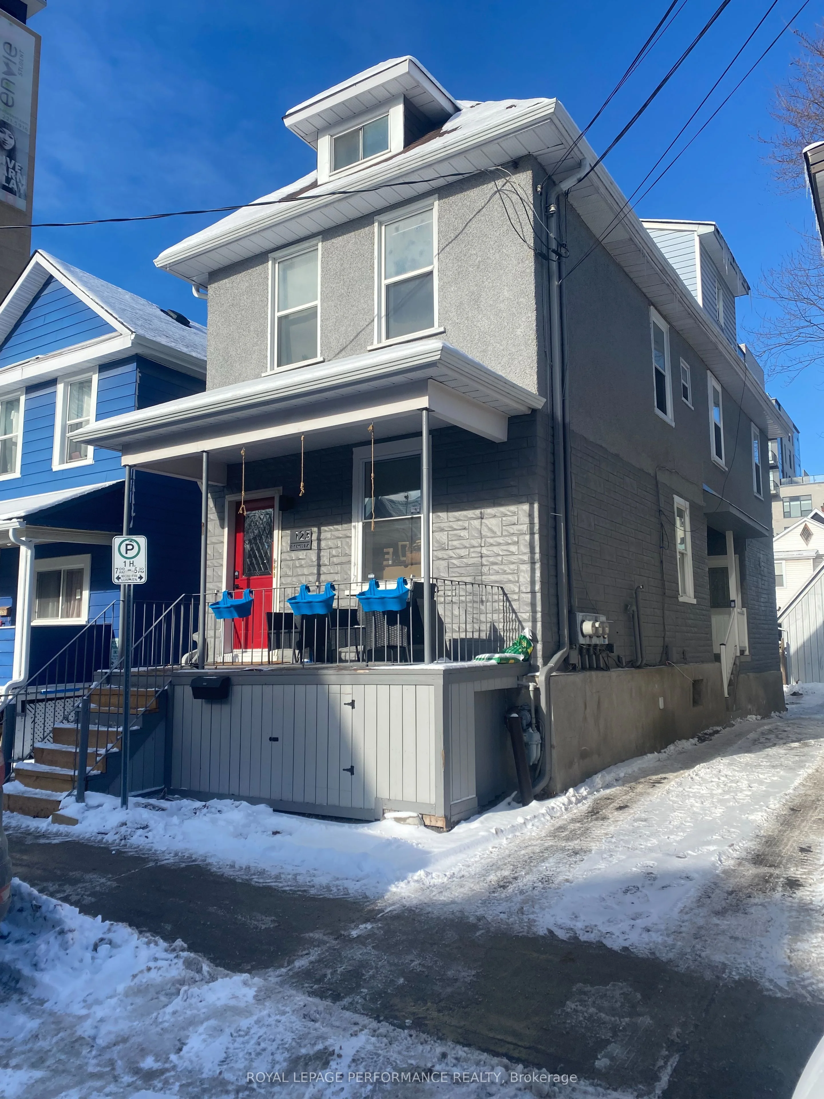 Condo Apartment in Dows Lake - Civic Hospital and Area
