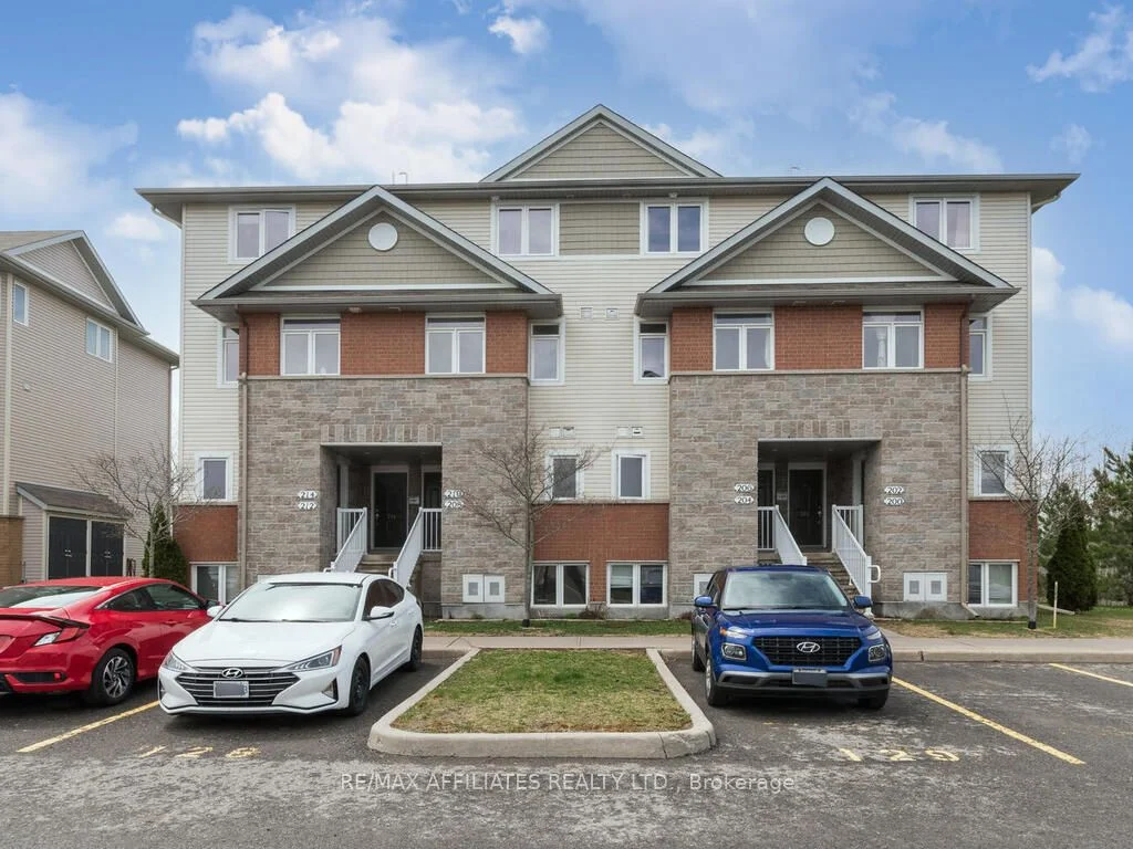 210 Fir Lane 27, North Grenville, On K0g 1j0