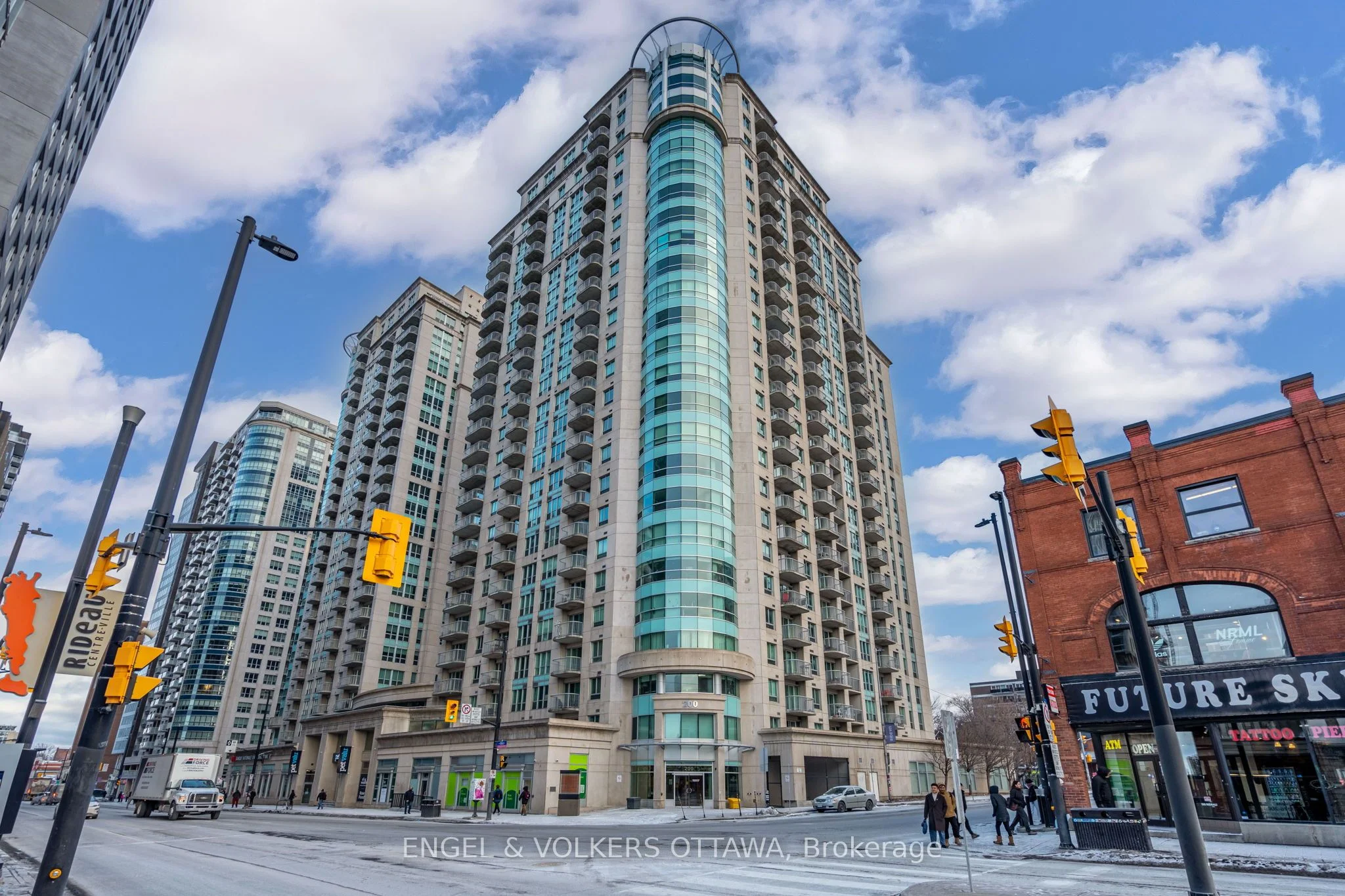 200 Rideau Street 407, Lower Town - Sandy Hill, On K1n 5y1