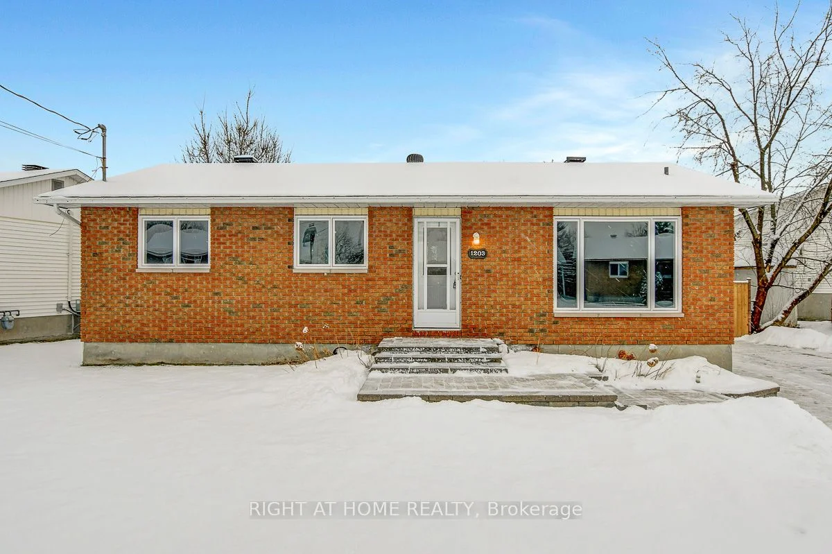 1203 Campeau Crescent, Clarence-rockland, On K4k 1b6