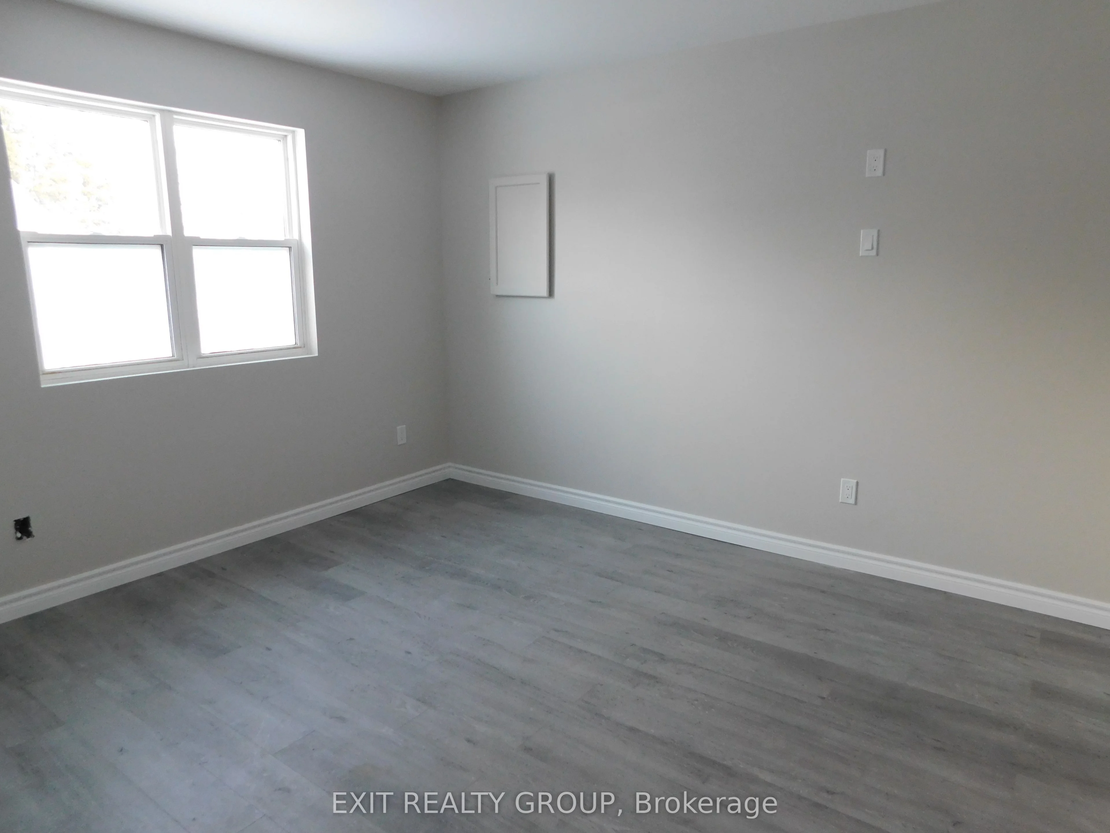 412 Victoria Street N Apt #1, Tweed, ON K0K 3J0