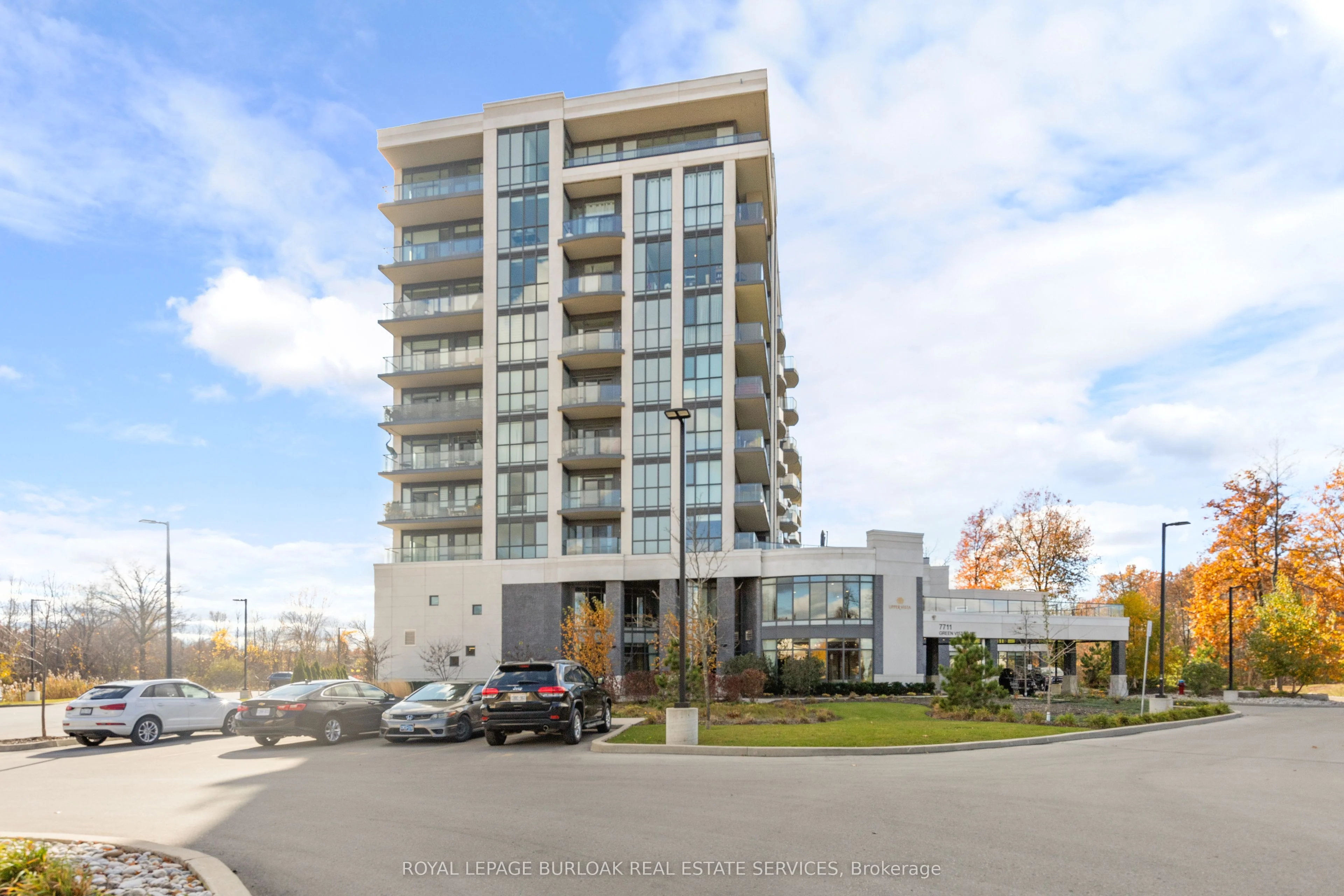 Condo Apartment in Niagara Falls