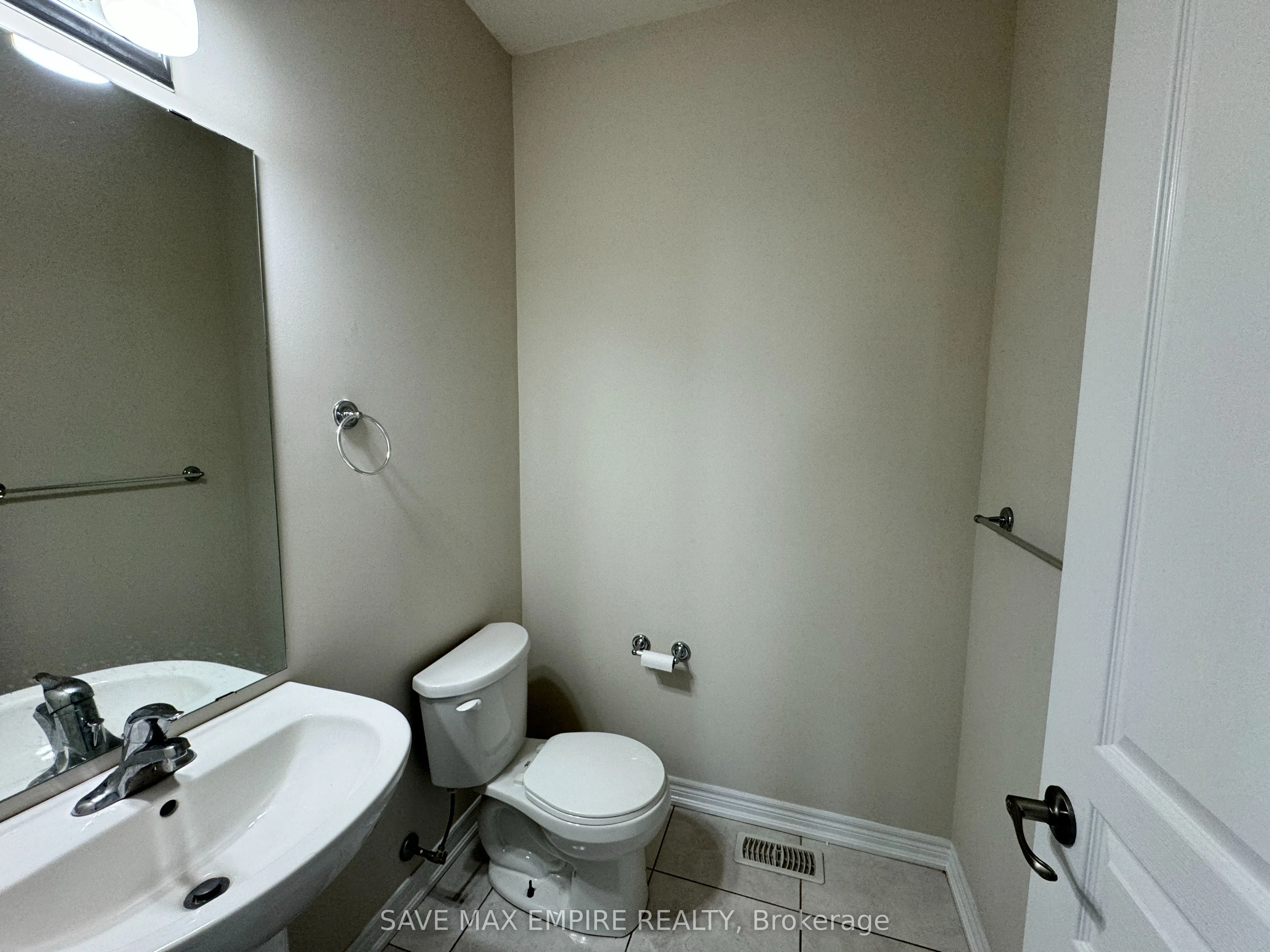 6313 Dores Drive, Niagara Falls, ON L2G 0H1