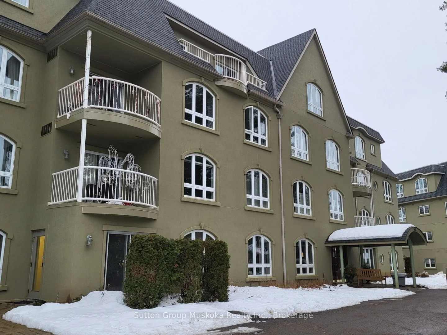 Common Element Condo in Huntsville