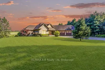 9471 Sideroad 17 Road N, Erin, On N0b 1z0