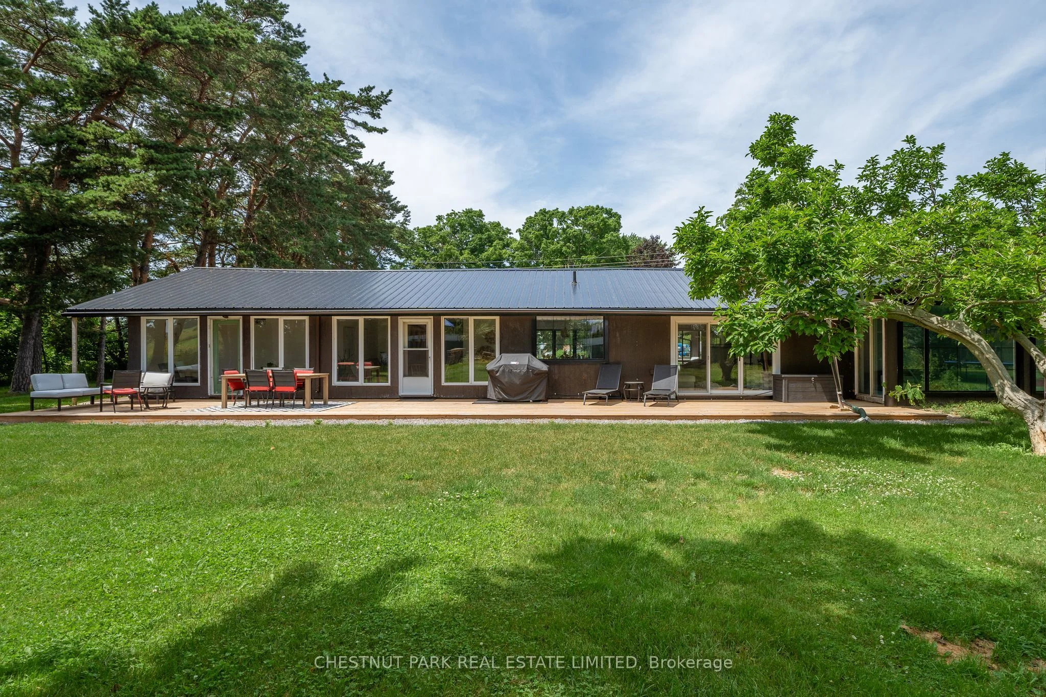 Detached in Prince Edward County