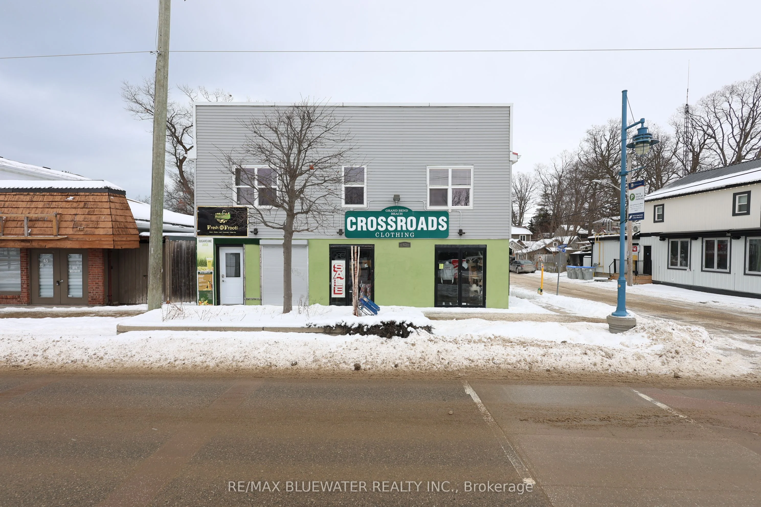 43 Main Street 3, Lambton Shores, On N0m 1t0