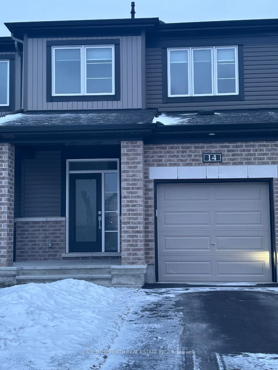 Att/Row/Townhouse in Orleans - Cumberland and Area