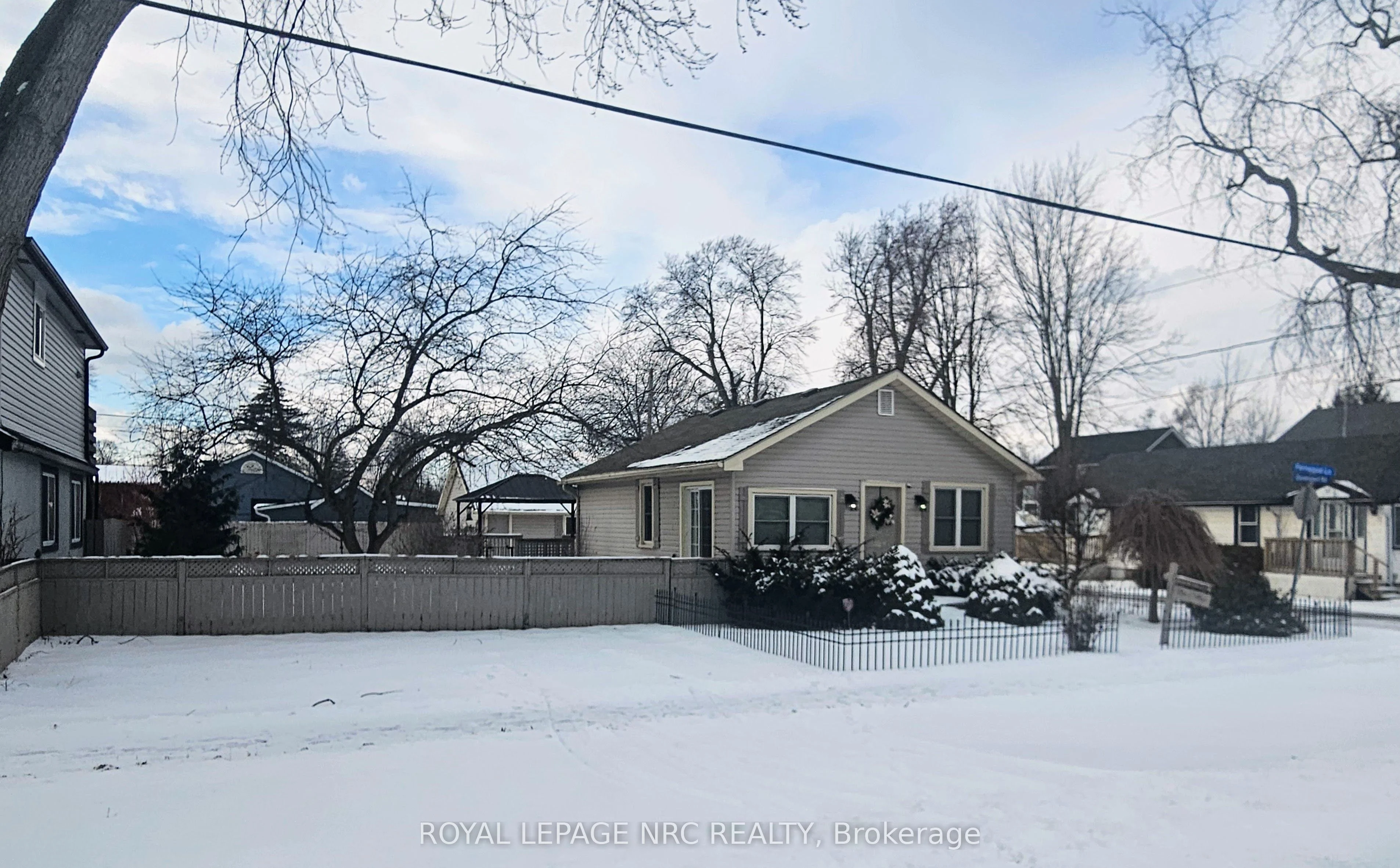 329 Dovercourt Road, Fort Erie, On L0s 1b0