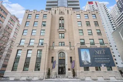 Condo Apartment in Ottawa Centre