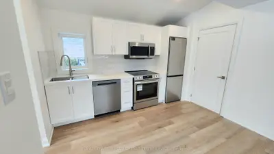 Triplex in Hamilton