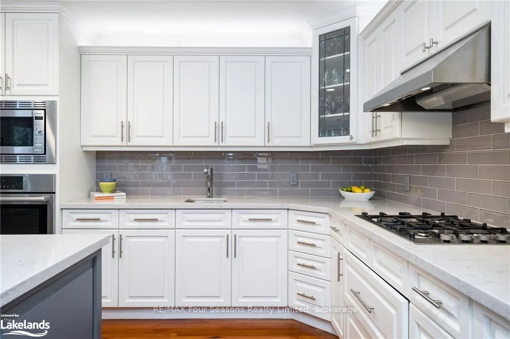 110 SCOTTS Court, Blue Mountains, ON N0H 1J0