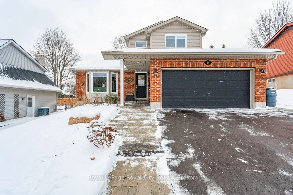 Detached in Guelph