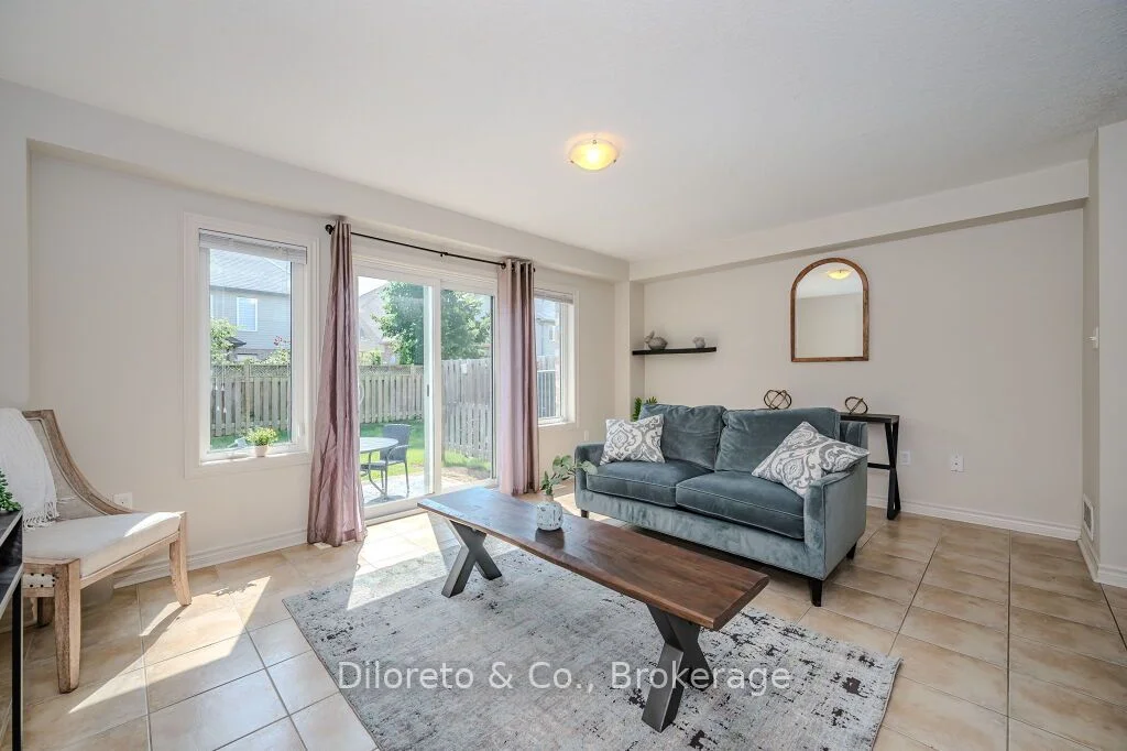 28 Waterford Drive, Guelph, ON N1L 0H6