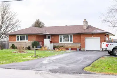 9 Lynnwood Avenue, Grimsby, On L3m 2x5