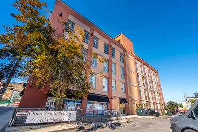 11 Rebecca Street 101, Hamilton, On L8r 3h7